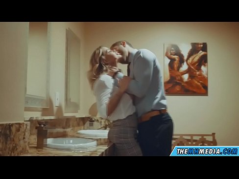 ❤️ ໃນເວລາທີ່ຜິວເນື້ອສີຂາວ busty seduces ທ່ານຢູ່ໃນຫ້ອງນ້ໍາສາທາລະນະ ❤❌ ໜັງໂປ້ ຢູ່ຄອມ lo.porn-evooli.ru ☑